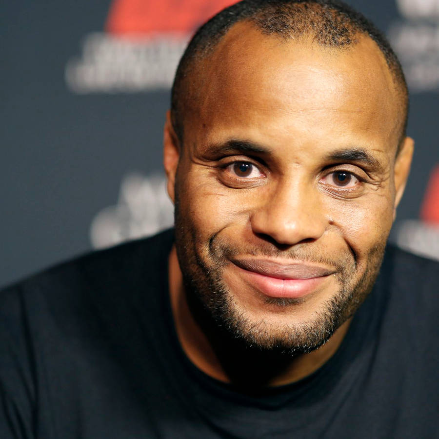 Ultimate Fighting Championship Daniel Cormier Wallpaper