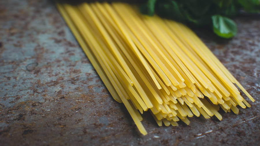 Uncooked Spaghetti Pasta Wallpaper