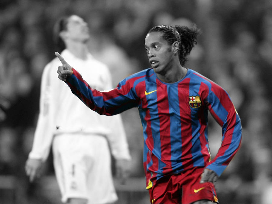 Uniform Hue Ronaldinho Wallpaper