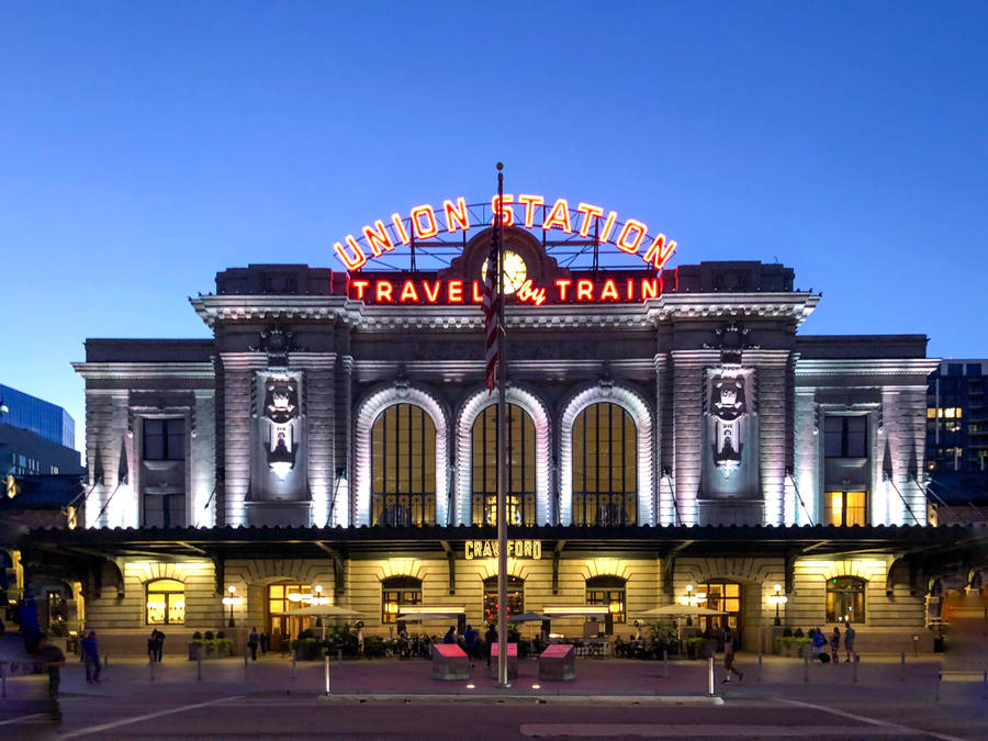 Union Station With Neon Lights Wallpaper