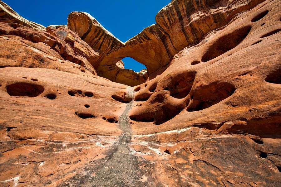 Unique Formations In Canyonlands National Park Wallpaper