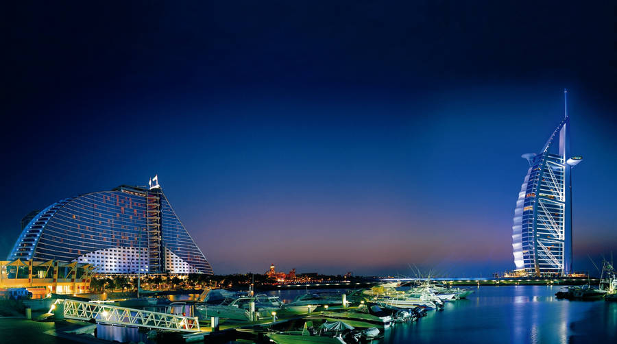 United Arab Emirates Dark Blue Sky Wallpaper