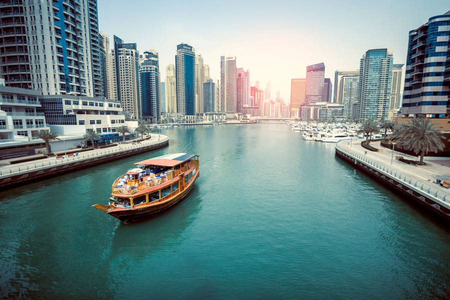 United Arab Emirates Dubai Marina Waterway Wallpaper