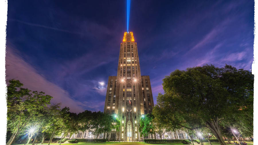 University Of Pittsburgh Cathedral At Night Wallpaper