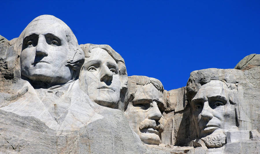 Up Close View Of Majestic Mount Rushmore Wallpaper