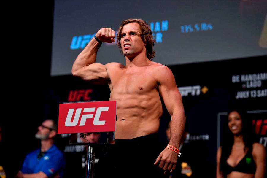 Urijah Faber Flexing Right Arm Wallpaper