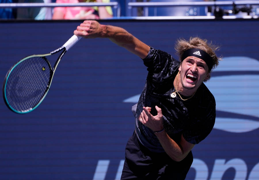 Us Open Alexander Zverev Serve Wallpaper