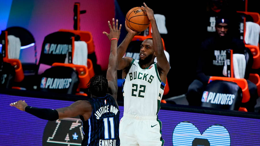 Usa World Team Khris Middleton Wallpaper