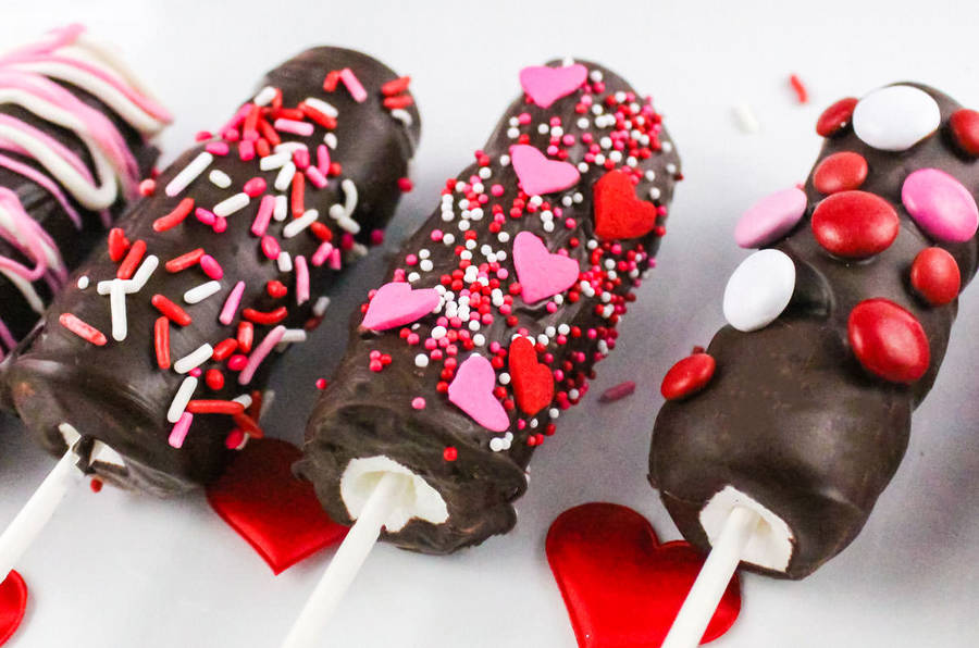 Valentine's Day Marshmallow Wands Wallpaper