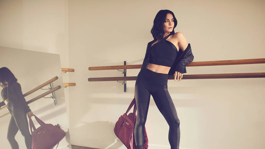 Vanessa Hudgens Black Athleisure Wallpaper