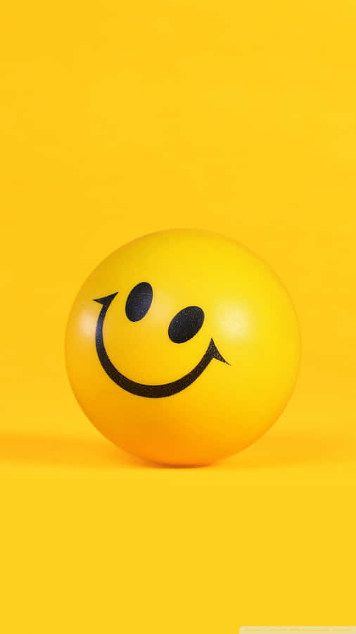 Vibrant Aesthetic Smiley Face On A Retro Background Wallpaper