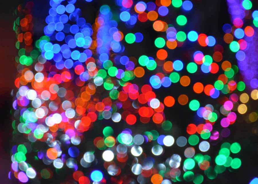 Vibrant Blue Red And Green Bokeh Wallpaper