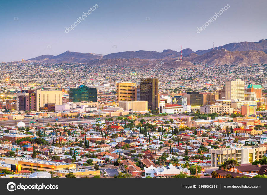 Vibrant Sunset Over El Paso Skyline Wallpaper