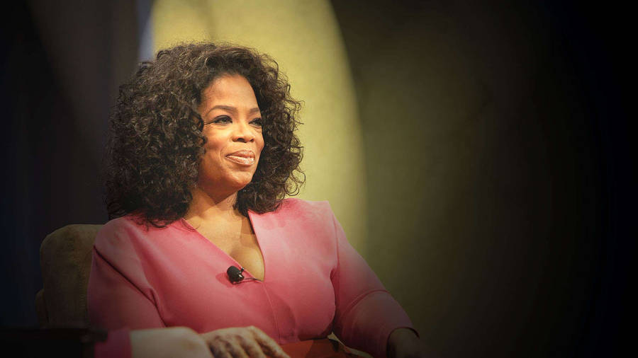 Vignette Portrait Oprah Winfrey Wallpaper