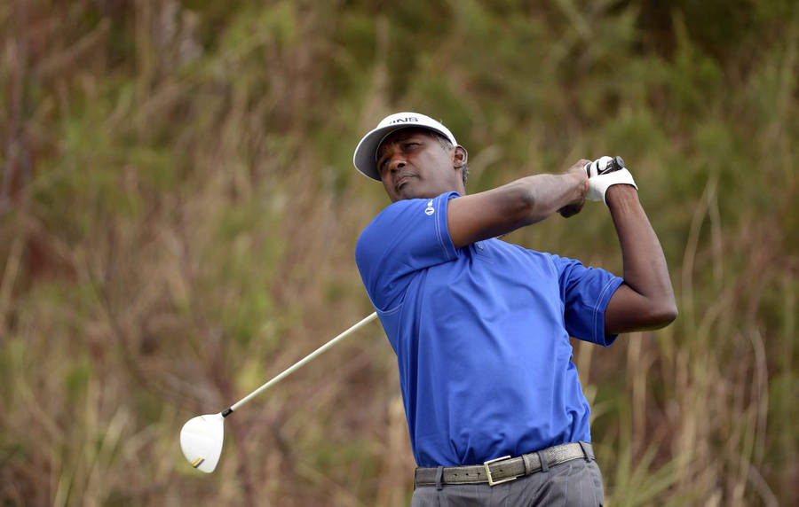 Vijay Singh In Blue Shirt Wallpaper