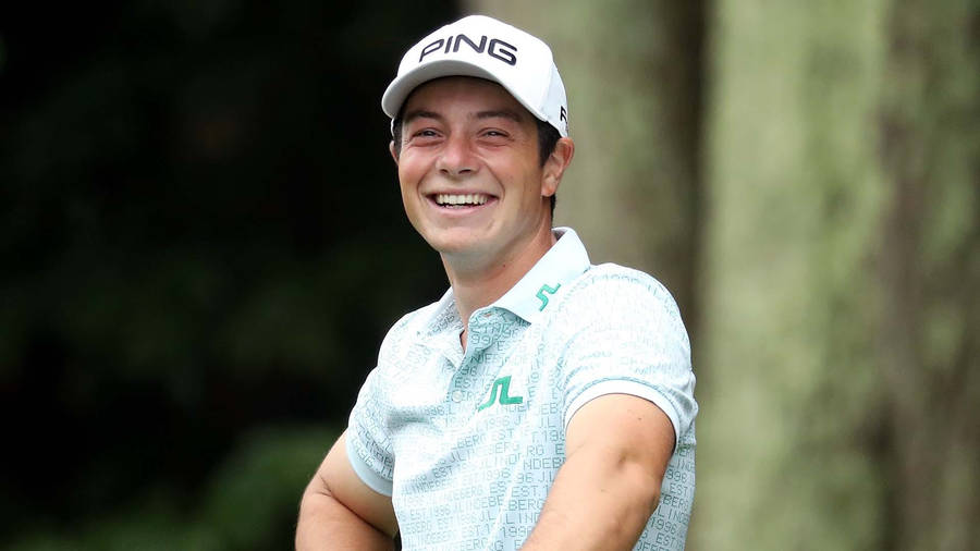 Viktor Hovland Happily Relaxing Wallpaper