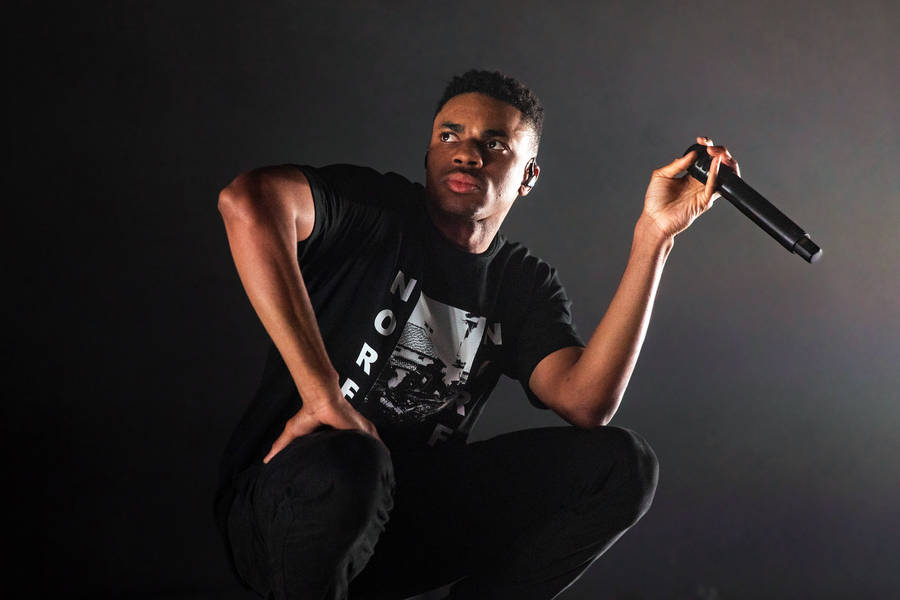 Vince Staples Trap Singer Wallpaper