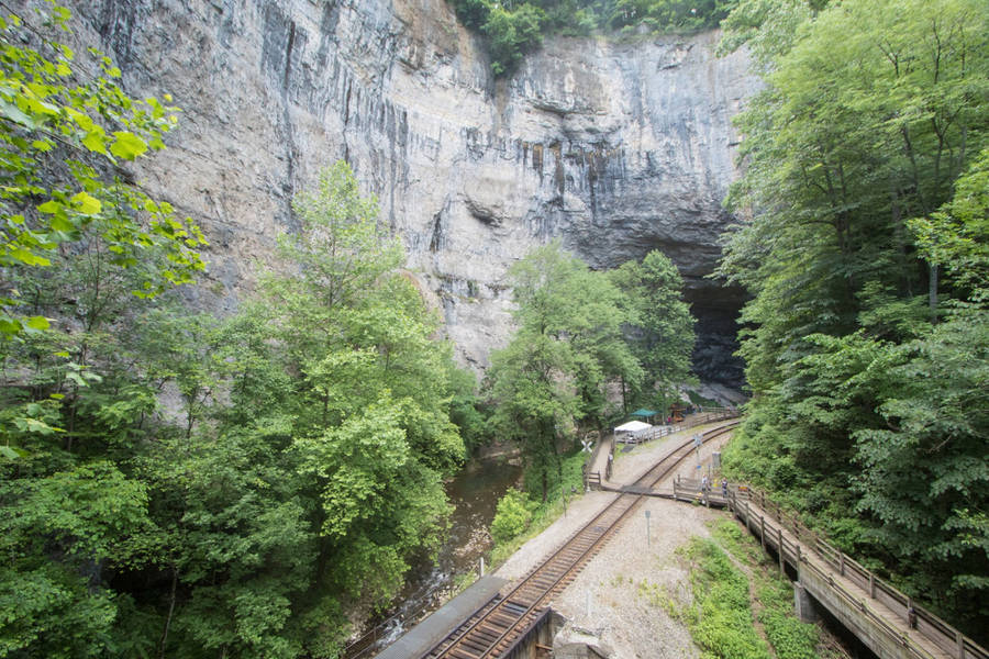 Virginia Natural Tunnel Wallpaper