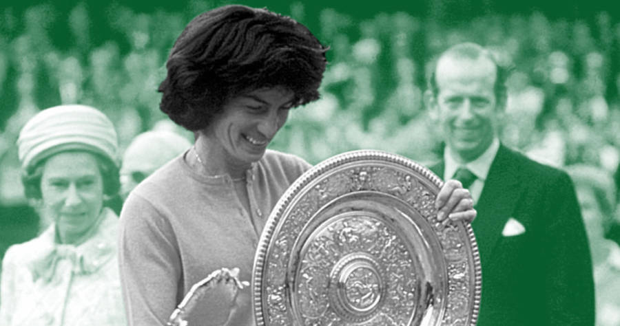 Virginia Wade Receiving Award Wallpaper