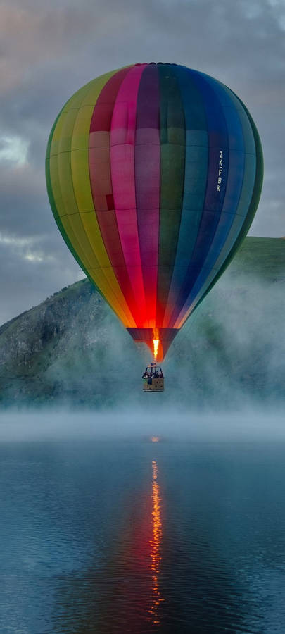 Vivo Y20 Hot Air Balloon Wallpaper