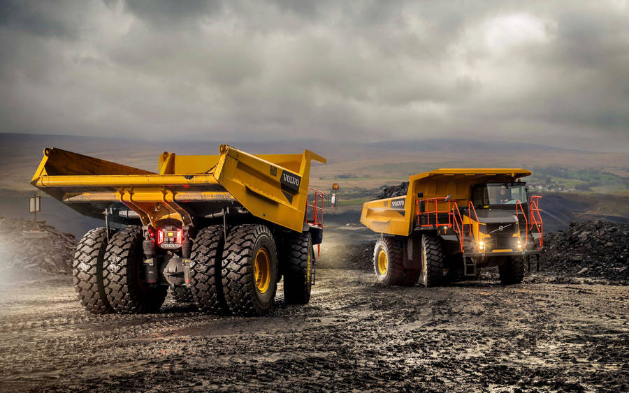 Volvo Trucks Cool Truck Types Wallpaper