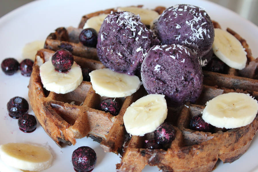 Waffles Banana Blueberry Wallpaper