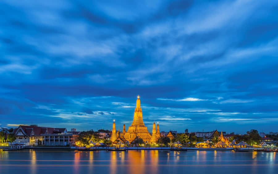 Wat Arun Temple Bangkok Twilight Wallpaper