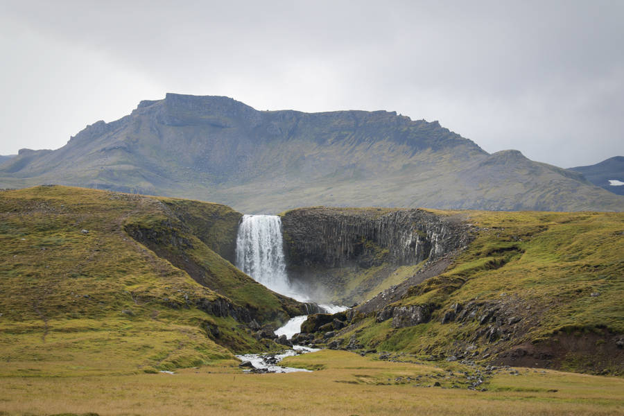 Waterfall In A Hill Nature Scenery Wallpaper