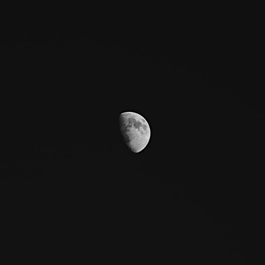 Waxing Gibbous Moon Black And White Pfp Wallpaper