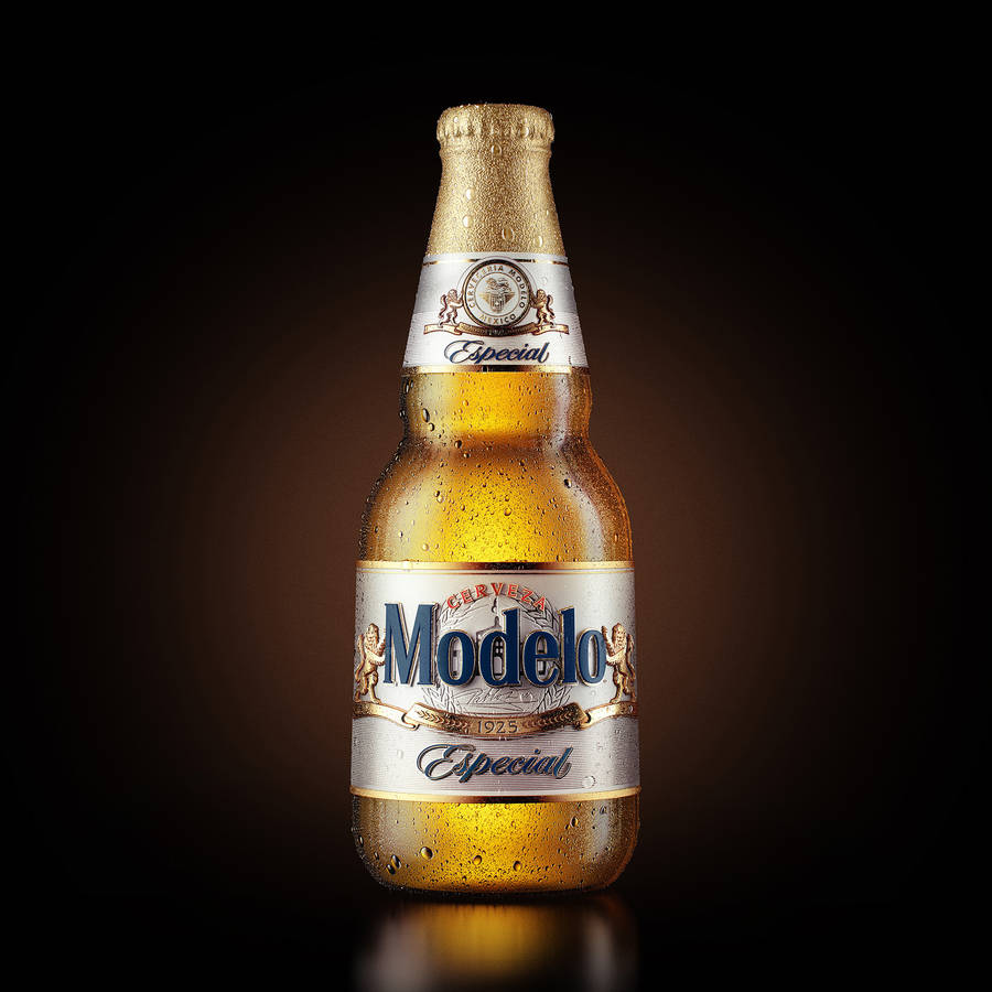 Weekend Refreshment With Modelo Especial Wallpaper