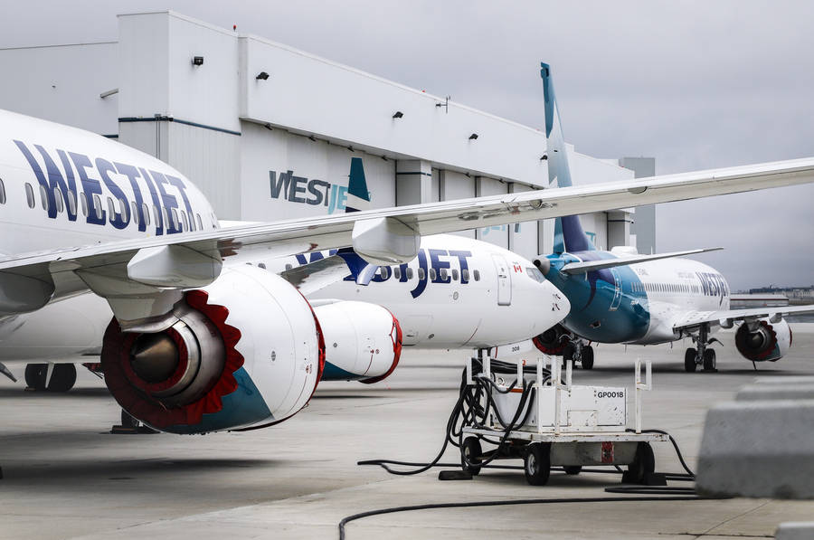 Westjet Airplane Engines Wallpaper