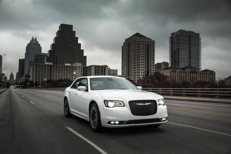 White Chrysler 300 Wallpaper