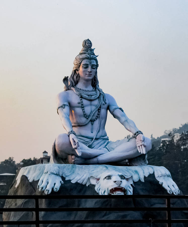 White Statue Of Lord Shiva 8k Wallpaper