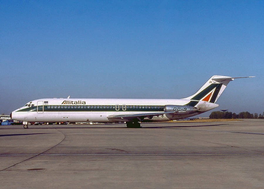 Whole Alitalia Wallpaper