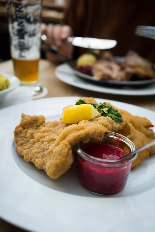 Wiener Schnitzel With Cherry Sauce Wallpaper