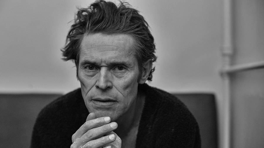 Willem Dafoe Stare Wallpaper