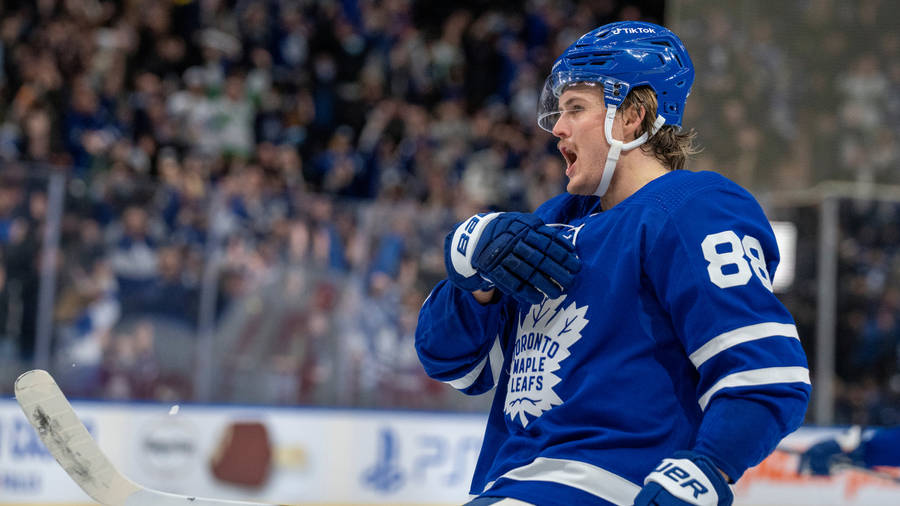 William Nylander Triumphs Against Tampa Bay Lightning Wallpaper