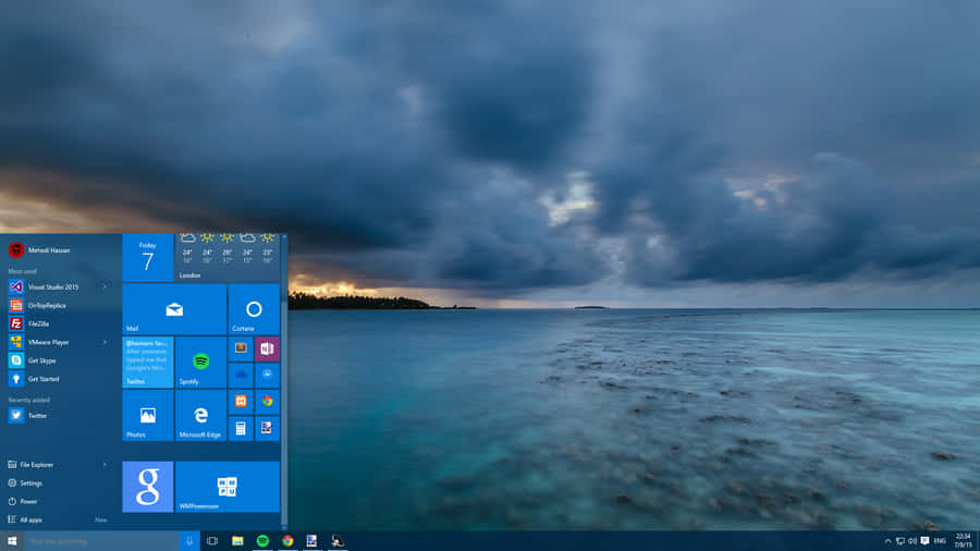 Windows 10 Desktop With The Cloud View Wallpaper
