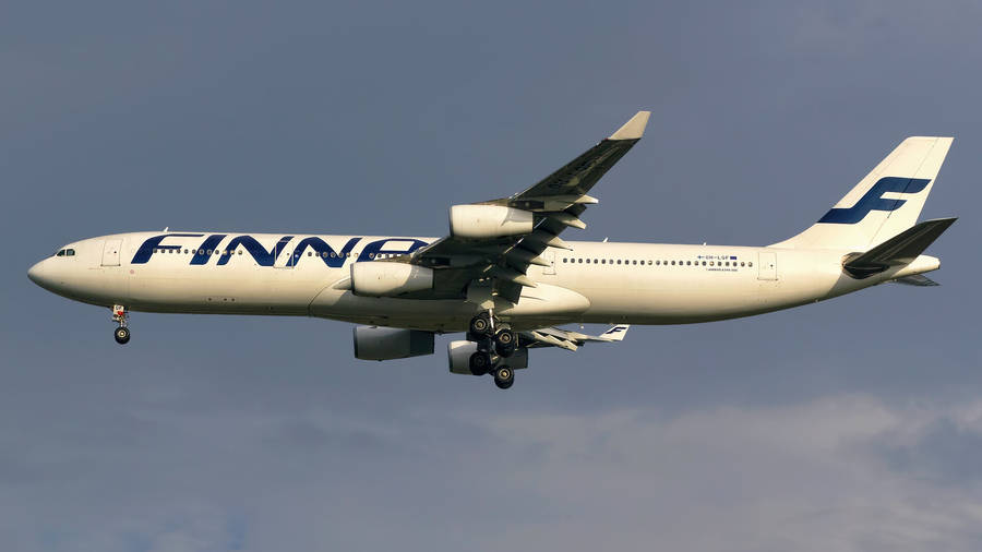 Winglet Finnair Wallpaper