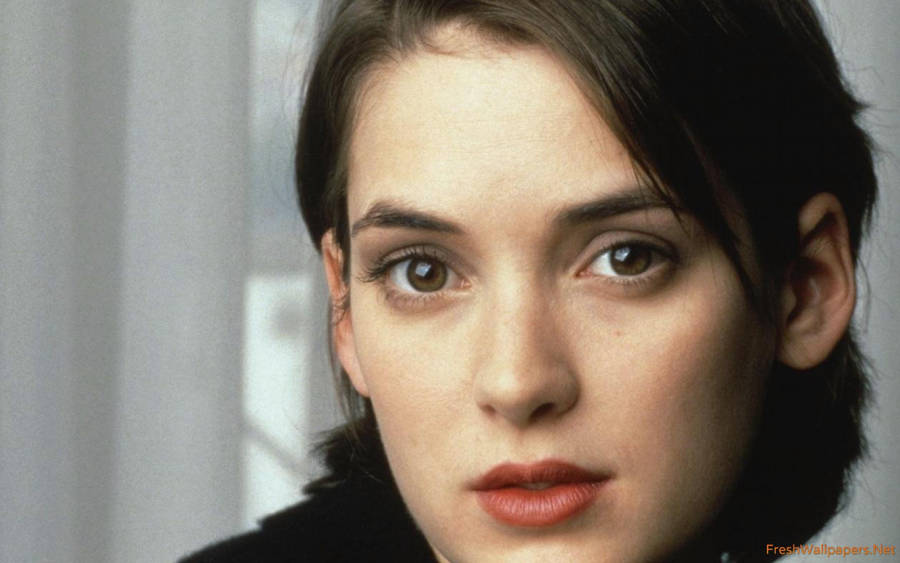 Winona Ryder American Actress Wallpaper