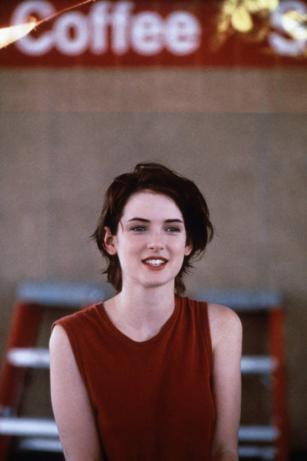 Winona Ryder At A Coffee Shop Wallpaper