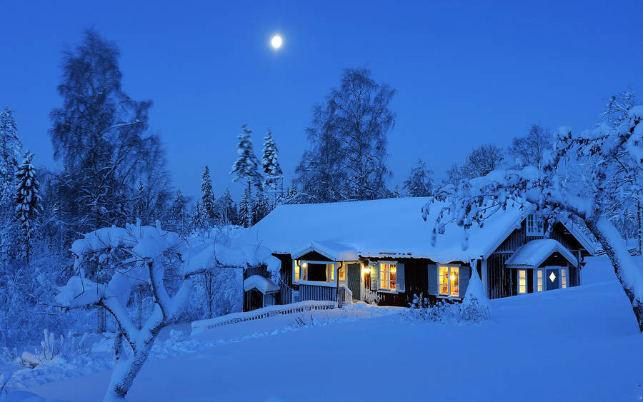 Winter Season Lit Home Wallpaper