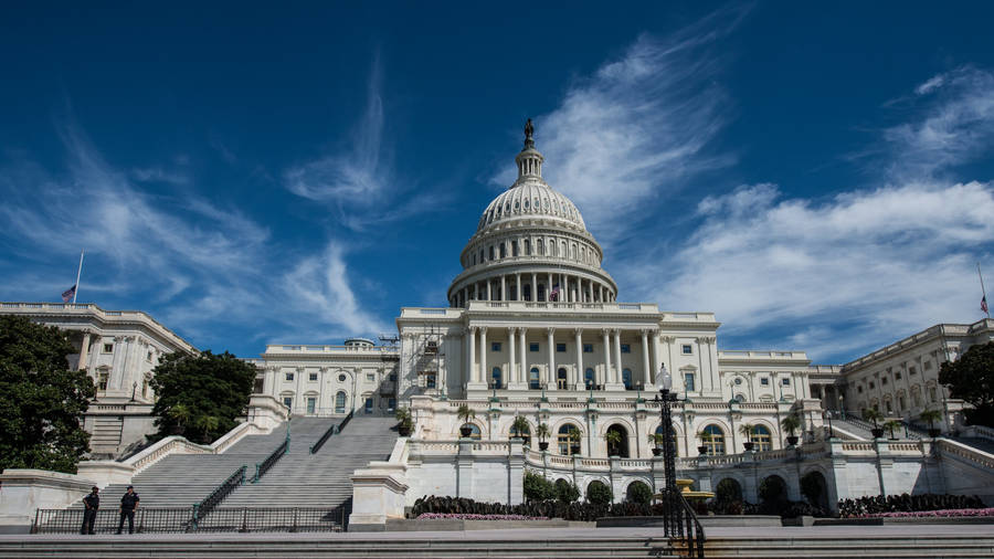 Wispy Clouds United States Capitol Wallpaper