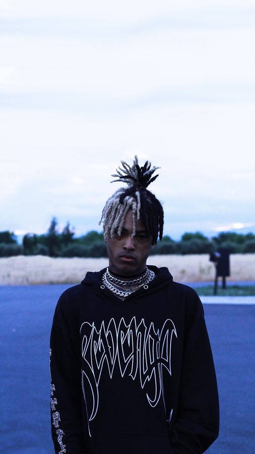 Xx Tentacion Wearing Hoodie On Road Wallpaper