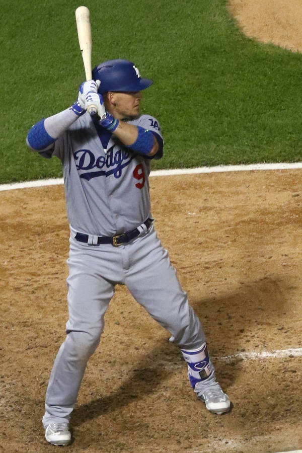 Yasmani Grandal In Batting Position Wallpaper