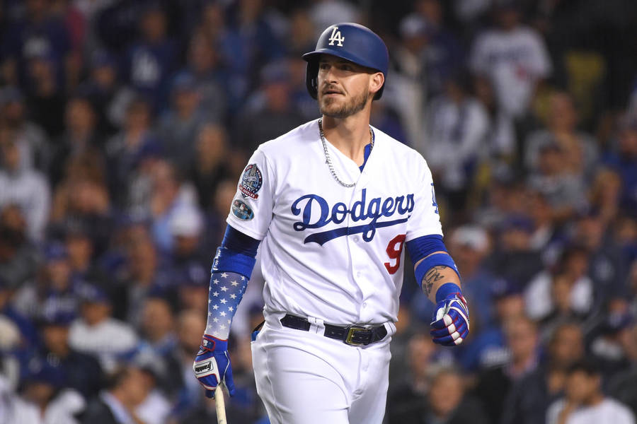 Yasmani Grandal Wearing Dodgers Uniform Wallpaper