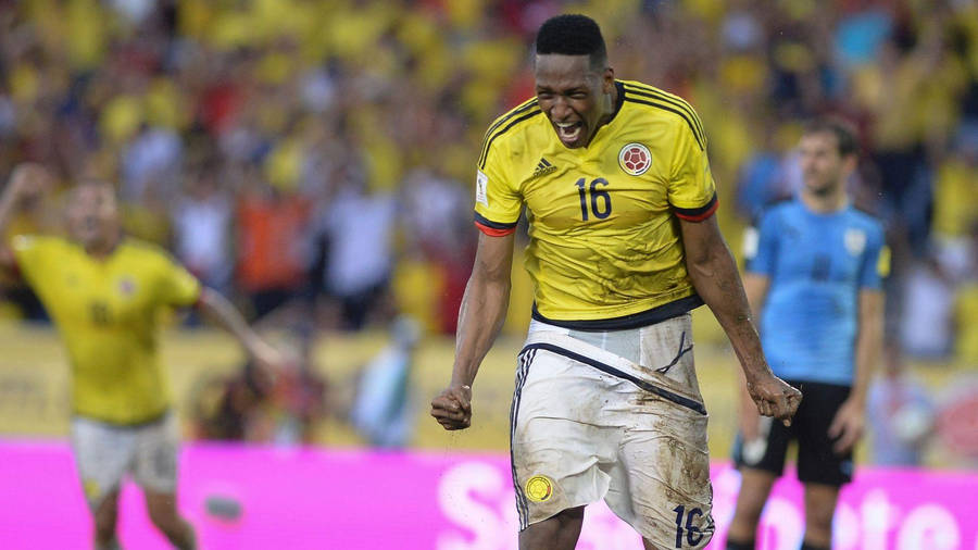 Yerry Mina Yelling Passionately Wallpaper