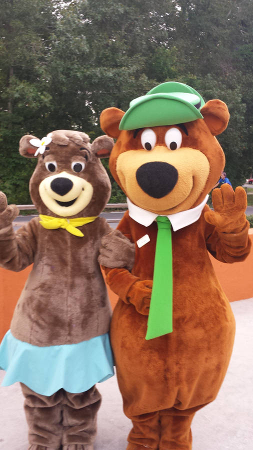 Yogi Bear And Cindy Mascot Wallpaper