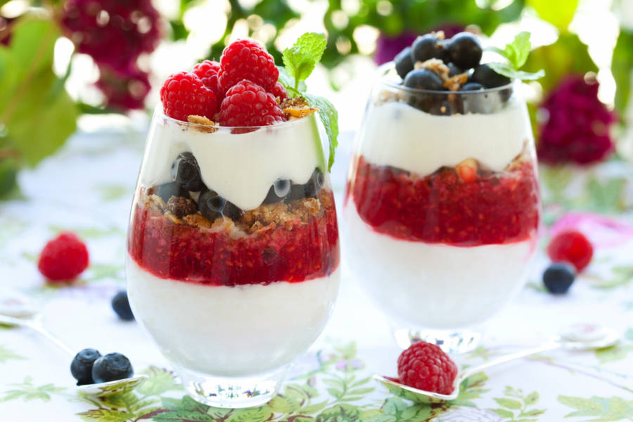 Yogurt With Granola And Fruits Wallpaper