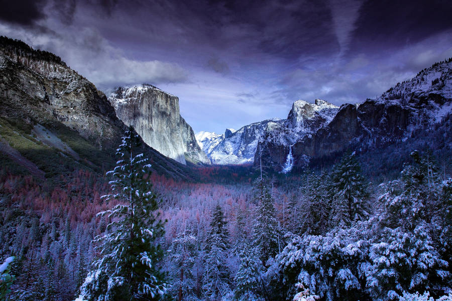 Yosemite Mountain Macbook Wallpaper